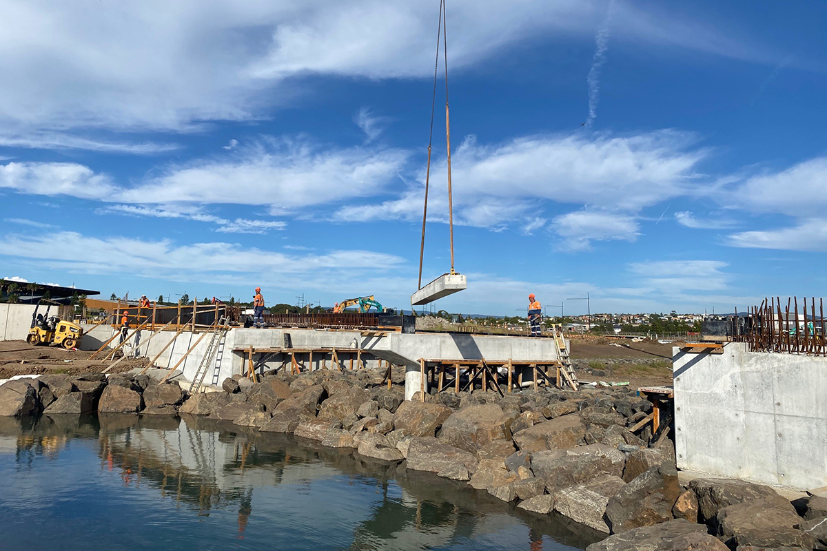 Construction update - Aquatic Drive Bridge