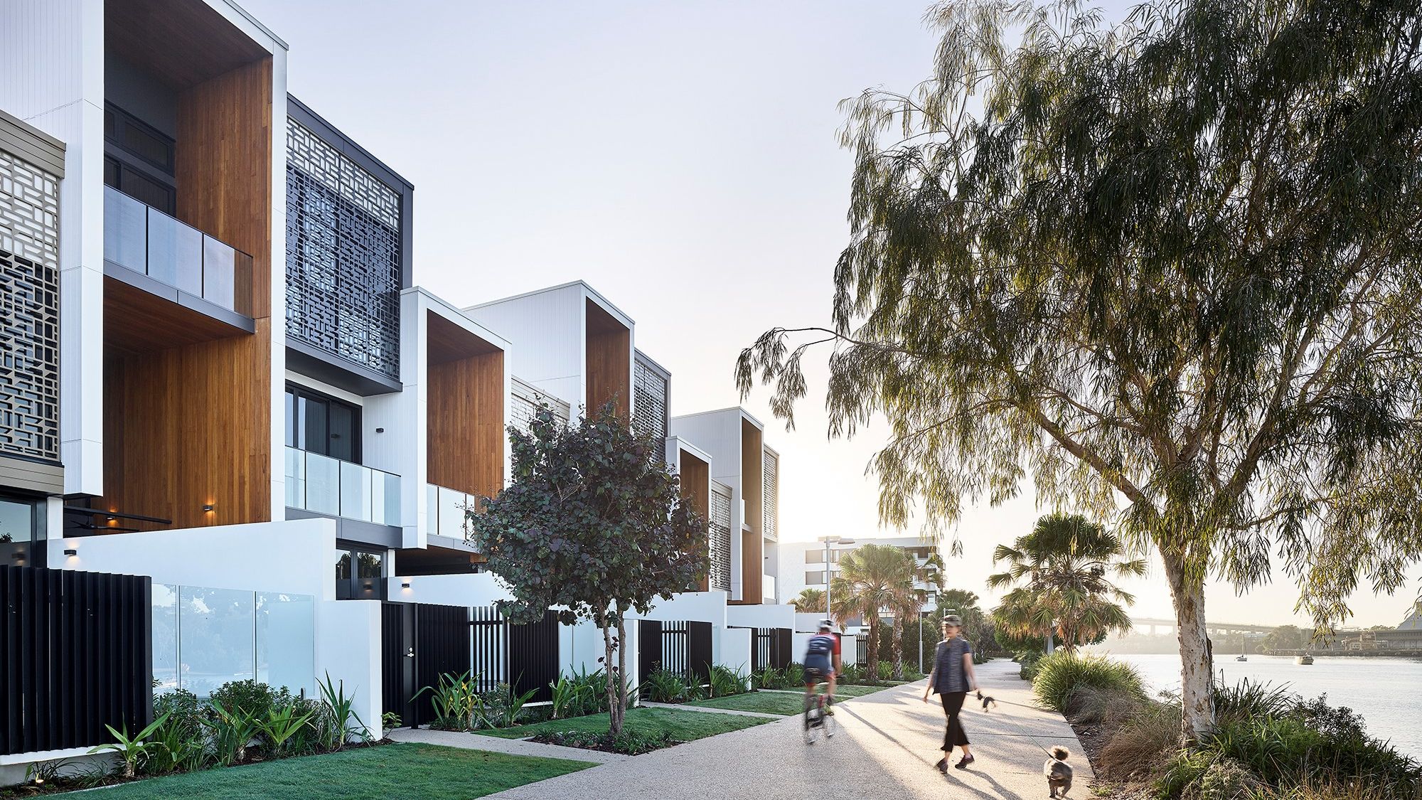 River Homes Hamilton Reach river walk